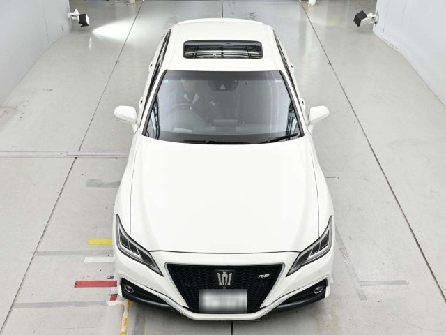 Toyota CROWN 2018 7316073-7