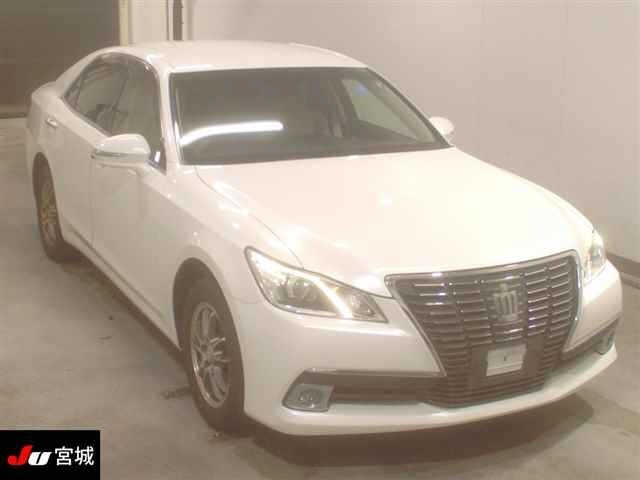 Toyota CROWN 2013 7316164-0