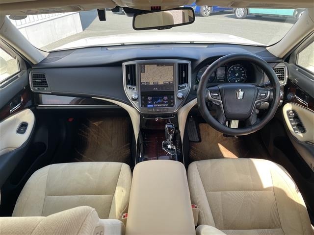 Toyota CROWN 2017 7316207-15