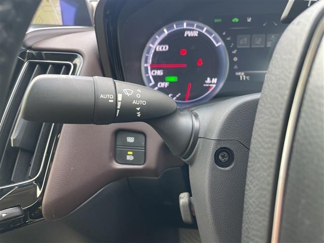 Toyota CROWN 2018 7316238-12