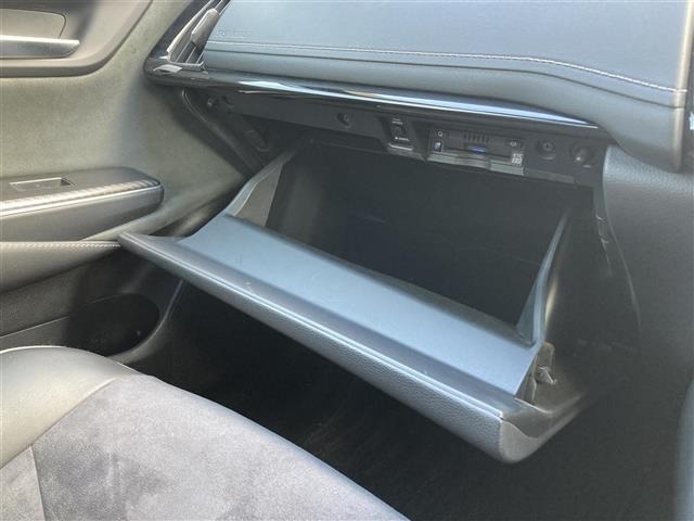 Toyota CROWN 2018 7316374-28