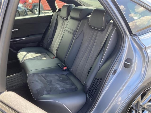 Toyota CROWN 2018 7316374-34
