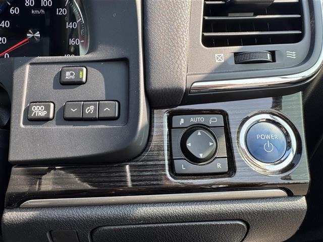 Toyota CROWN 2018 7316393-17