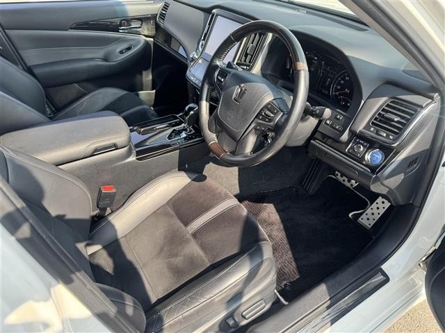 Toyota CROWN 2018 7316393-6