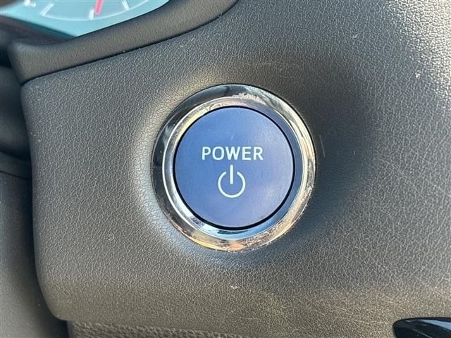 Toyota CROWN 2018 7316461-10