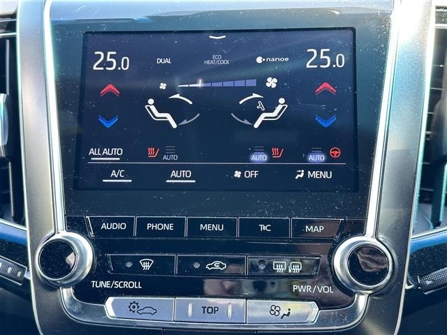 Toyota CROWN 2018 7316468-19