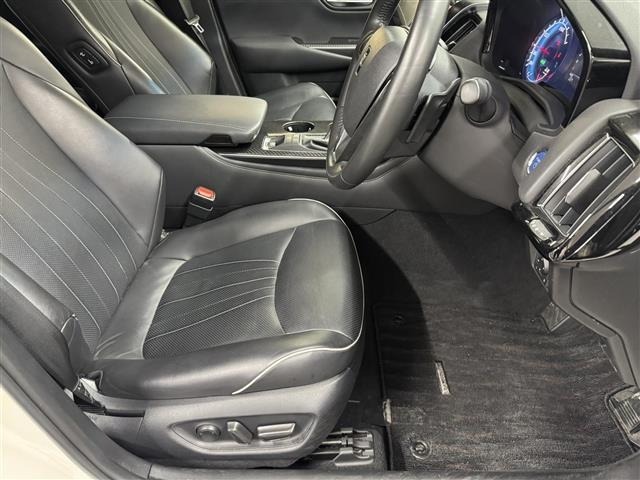 Toyota CROWN 2018 7316470-3