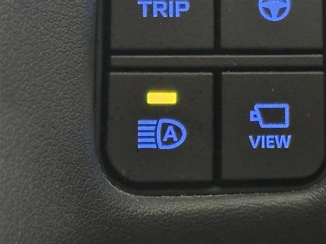 Toyota CROWN 2018 7316470-31
