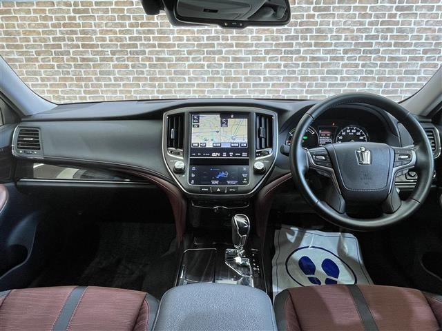 Toyota CROWN 2017 7316511-15