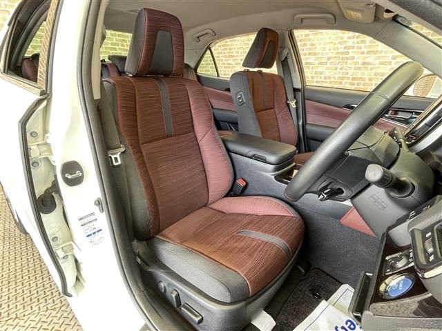 Toyota CROWN 2017 7316511-6