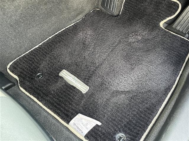Toyota CROWN 2017 7316527-1