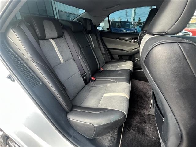 Toyota CROWN 2017 7316527-11