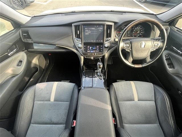 Toyota CROWN 2017 7316527-14