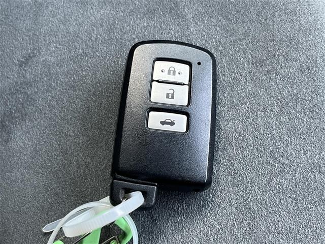 Toyota CROWN 2017 7316527-19