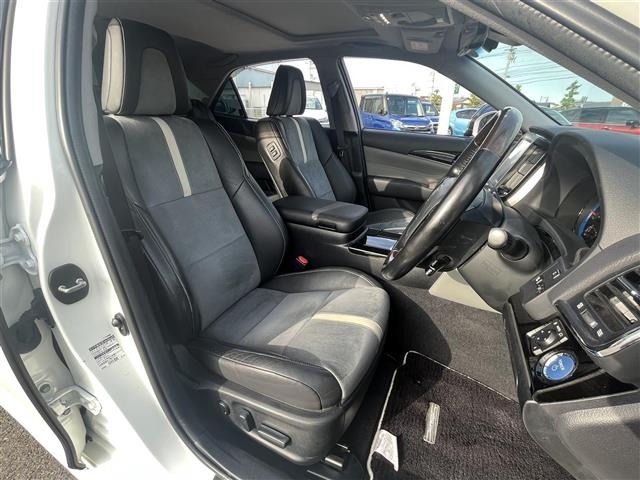 Toyota CROWN 2017 7316527-8