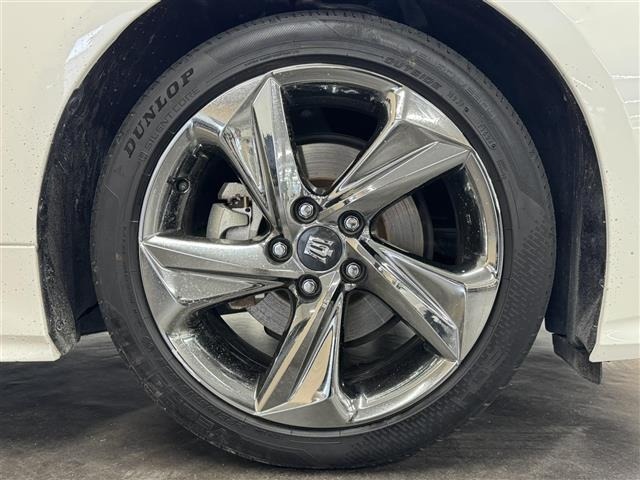 Toyota CROWN 2018 7316573-23