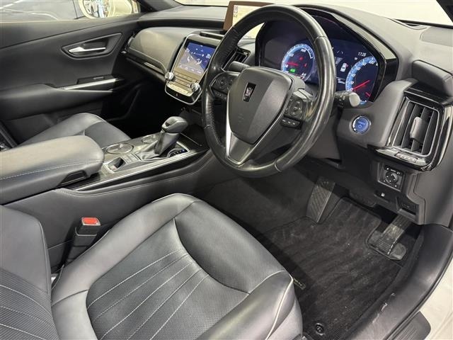 Toyota CROWN 2018 7316573-3