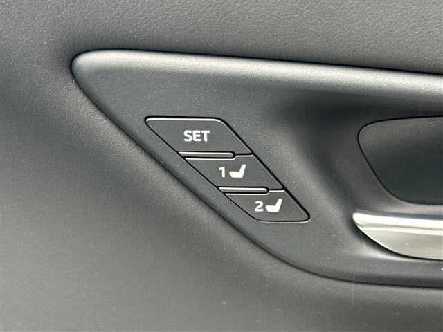 Toyota CROWN 2022 7316595-12