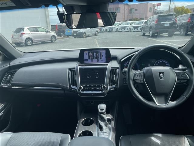 Toyota CROWN 2018 7316602-11