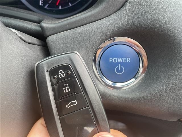 Toyota CROWN 2018 7316602-18