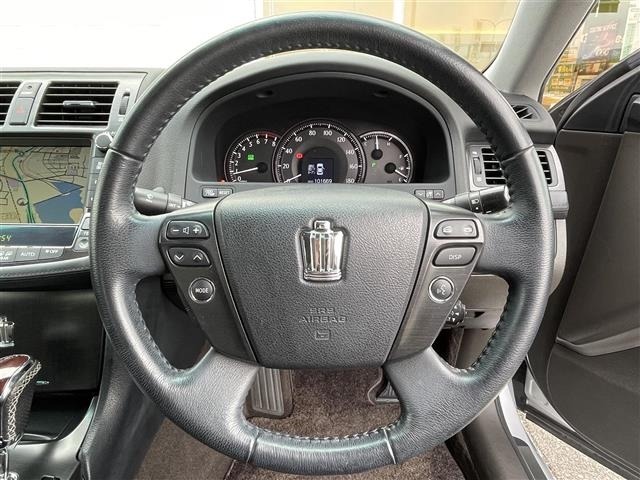 Toyota CROWN 2010 7316629-19