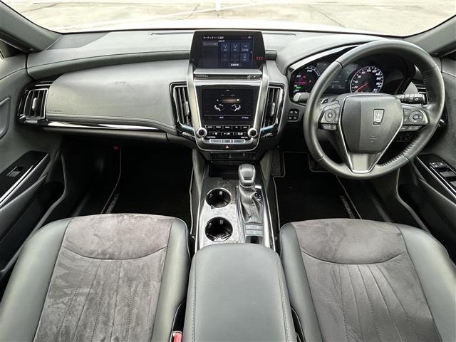 Toyota CROWN 2019 7316630-25