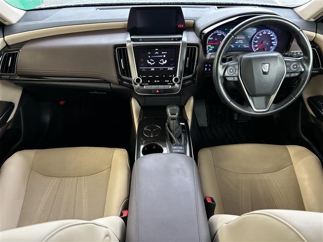 Toyota CROWN 2019 7316736-14