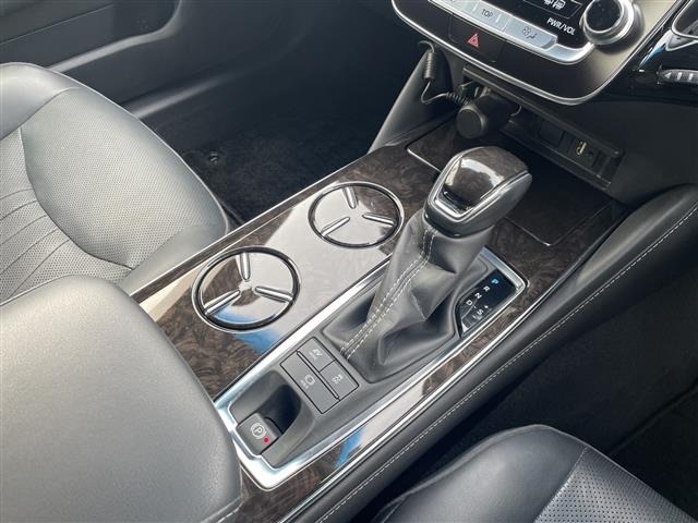 Toyota CROWN 2018 7316758-5