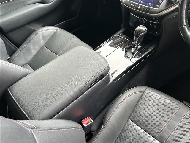 Toyota CROWN 2017 7316765-6