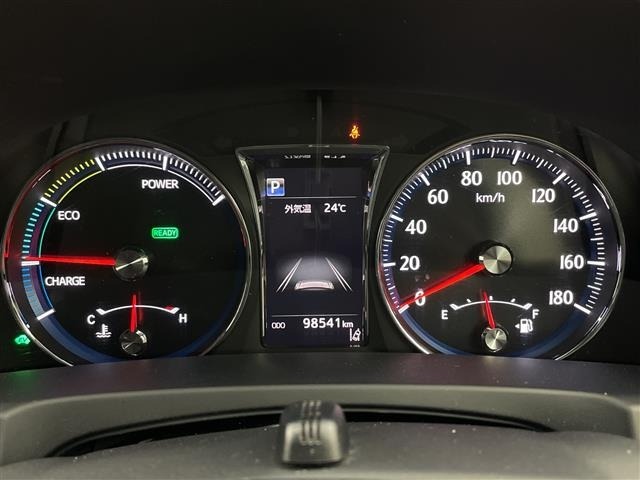 Toyota CROWN 2017 7316779-17