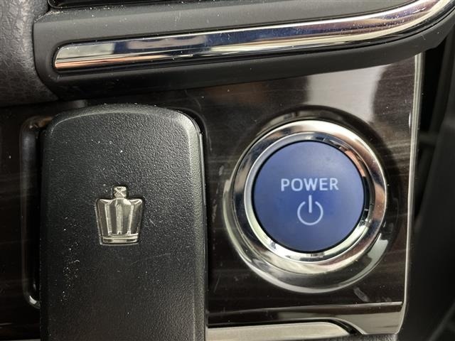 Toyota CROWN 2017 7316779-20