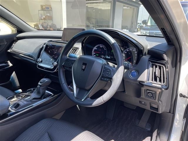 Toyota CROWN 2020 7316785-20