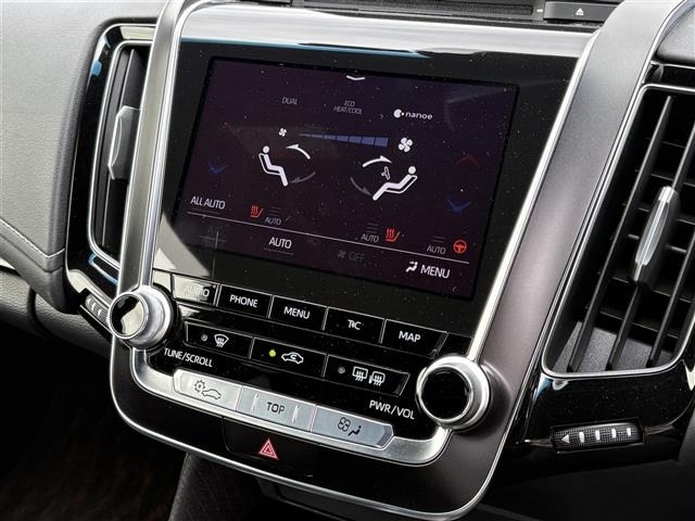 Toyota CROWN 2020 7316804-12