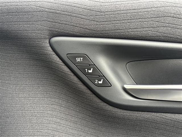 Toyota CROWN 2020 7316804-7