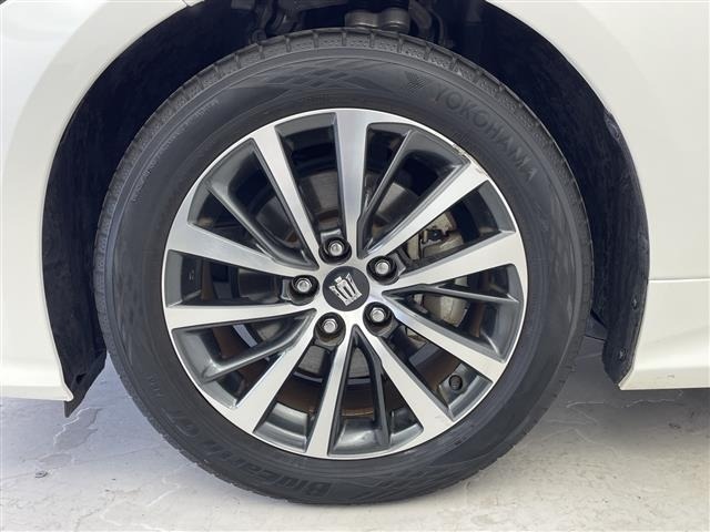 Toyota CROWN 2019 7316805-12