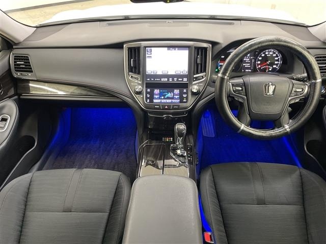 Toyota CROWN 2016 7316818-14