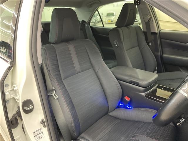 Toyota CROWN 2016 7316818-22