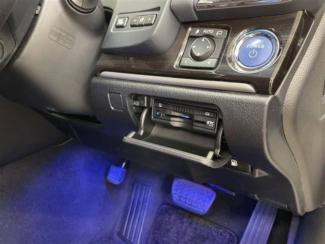 Toyota CROWN 2016 7316818-7