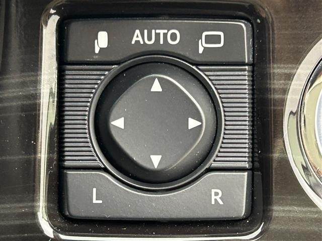 Toyota CROWN 2017 7316836-12