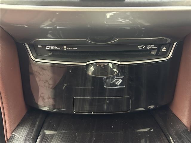 Toyota CROWN 2017 7316836-21