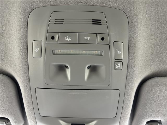 Toyota CROWN 2017 7316836-4
