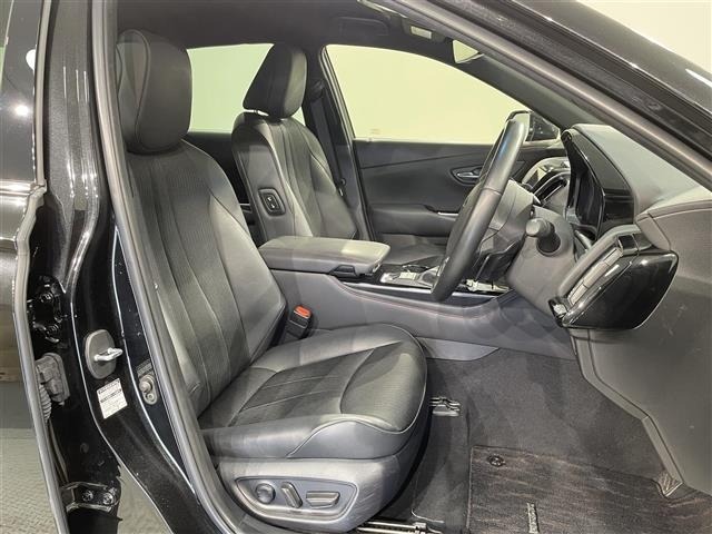 Toyota CROWN 2021 7316899-10