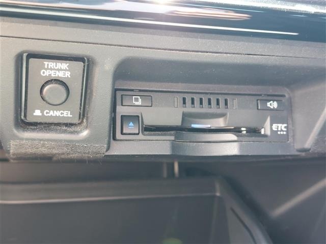 Toyota CROWN 2018 7316900-13