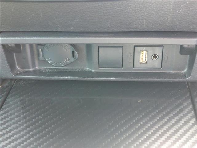 Toyota CROWN 2018 7316900-18