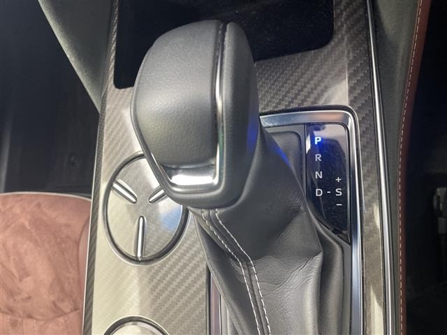 Toyota CROWN 2018 7316908-23