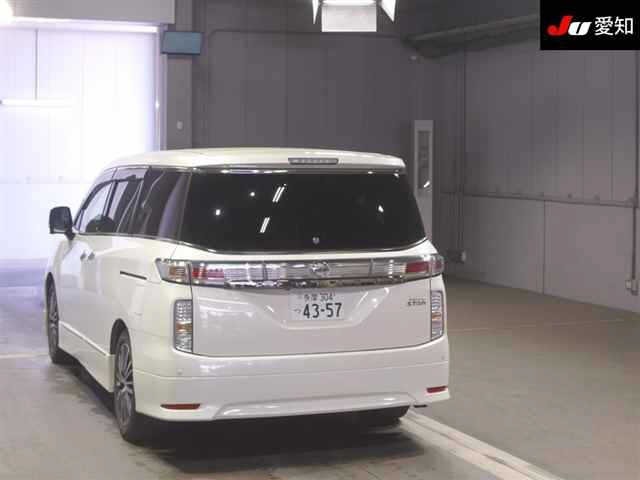 Nissan ELGRAND 2016 7303283-1
