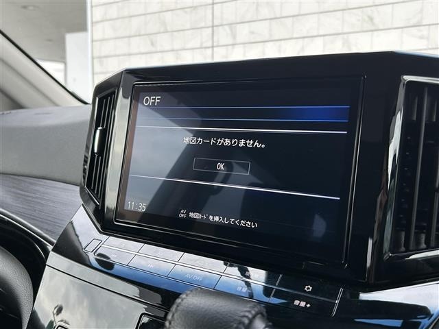 Nissan ELGRAND 2021 7304077-17