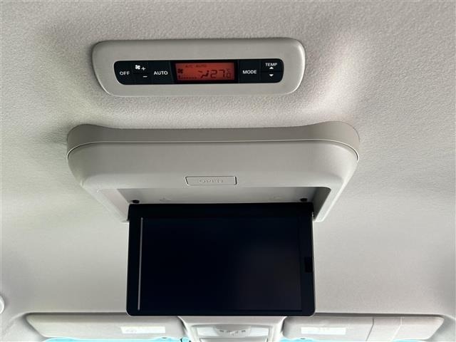 Nissan ELGRAND 2021 7304077-22
