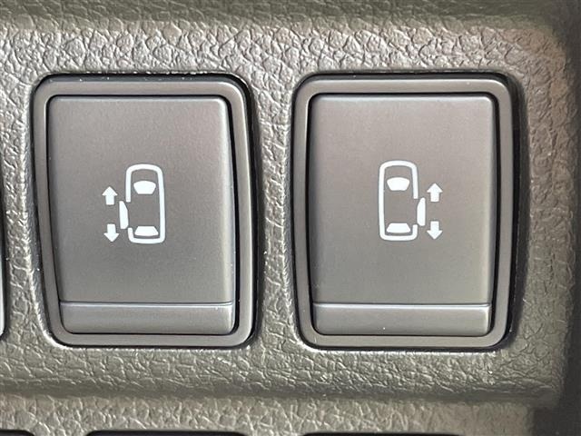 Nissan ELGRAND 2020 7304078-17