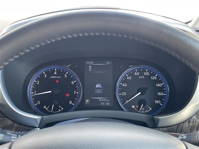 Nissan ELGRAND 2020 7304078-2